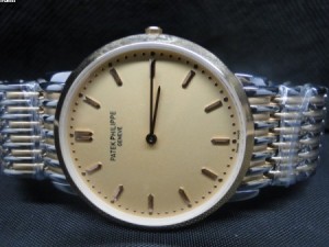 Réplica de relógio RÉPLICA DE RELOGIO PATEK PHILIPPE SLIM MISTO FUNDO DOURADO - PTK07