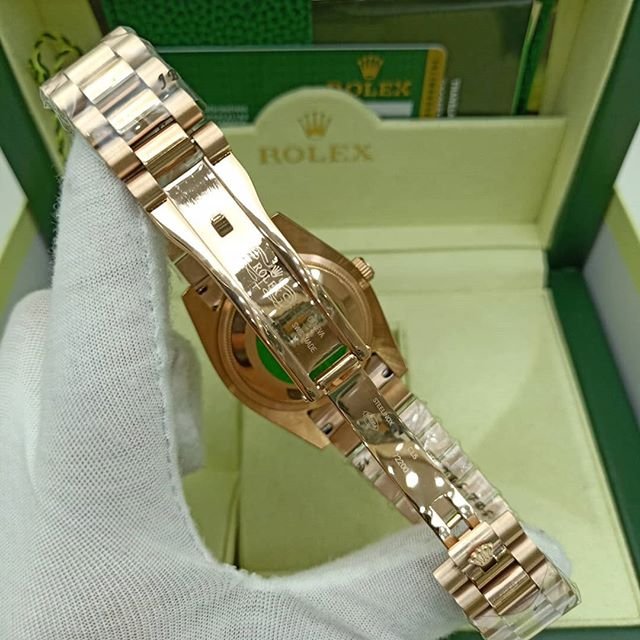 Réplica de Relógio Rolex Day-Date - Imagem 2