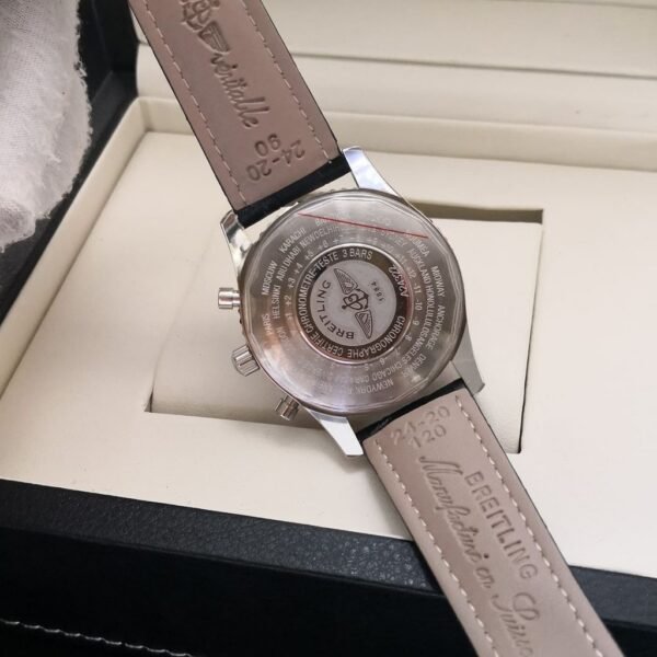 Alternative view of Réplica de Relógio Breitling Navitimer  Couro