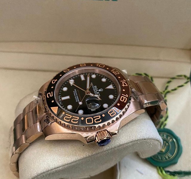 Réplica de Relógio Rolex GTM Dourado e Rosê - Imagem 7
