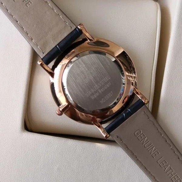 Réplica de Relógio Patek Philippe Calatrava - Imagem 4