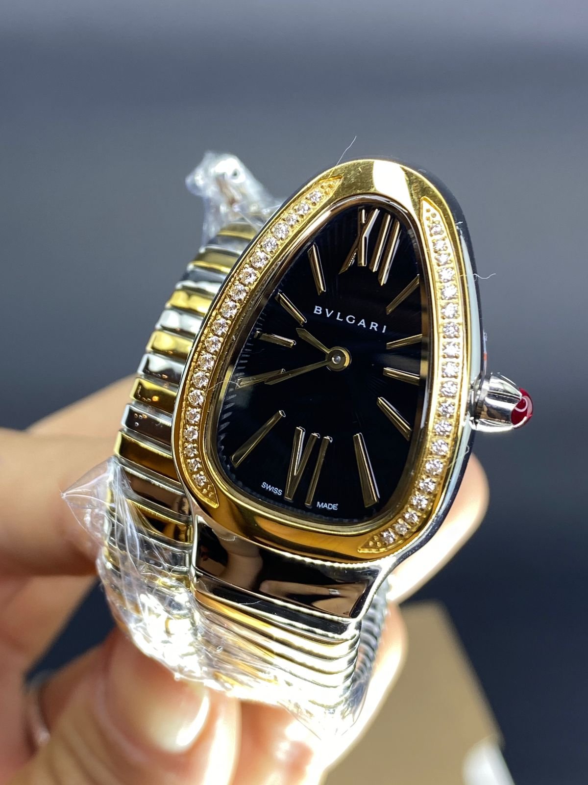 Réplica de Relógio Bulgari Serpente Feminino