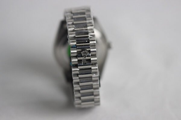 Alternative view of Réplica de Relógio Rolex  Day-Date