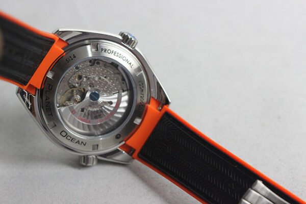 Alternative view of Relogio Réplica Omega Seamaster Planet Ocean