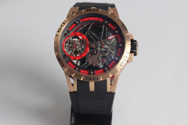 Réplica de Relógio Roger Dubuis - Imagem 4
