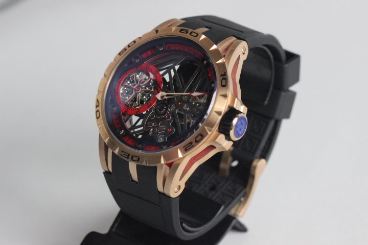 Réplica de Relógio Roger Dubuis - Imagem 5