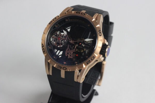 Alternative view of REPLICA DE RELOGIO ROGER DUBUIS