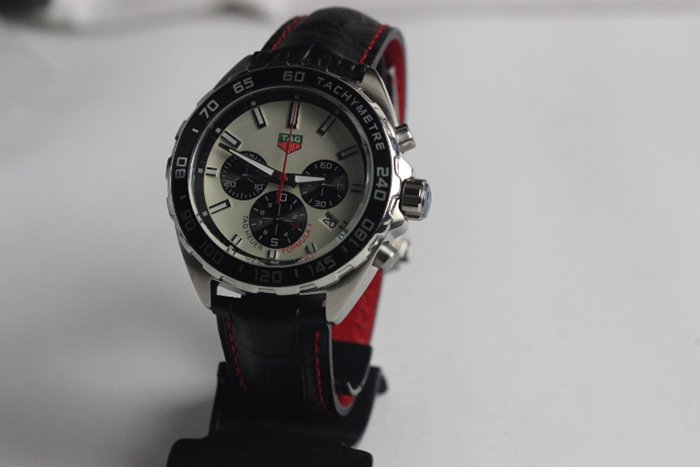 REPLICA DE RELOGIO TAG HEUER FORMULA 1 - Imagem 2