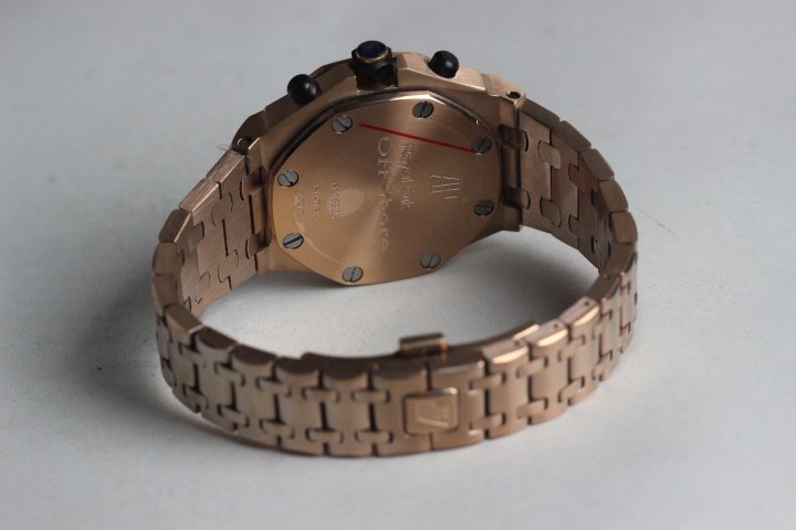Réplica de Relógio Audemars Piguet Royal Oak Rosê - Imagem 4
