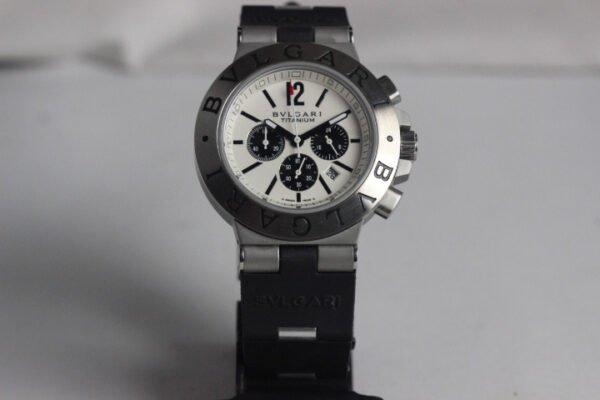 RÉPLICA DE RELÓGIO BVGARI TITANIUM