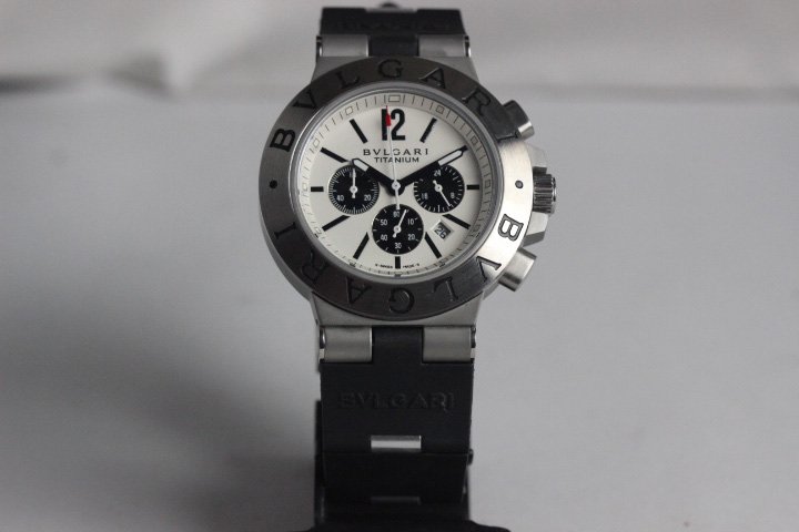 RÉPLICA DE RELÓGIO BVGARI TITANIUM