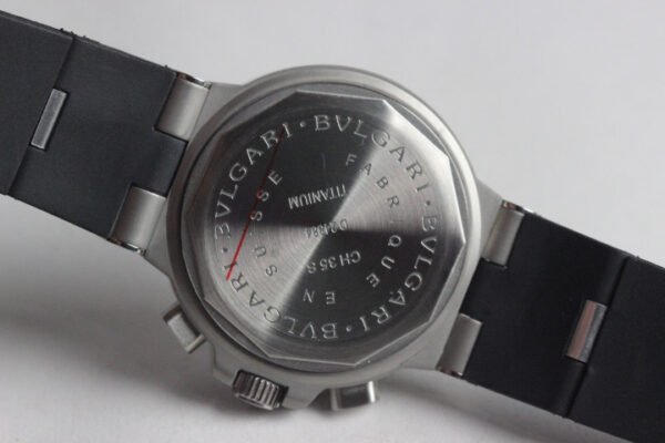 Alternative view of RÉPLICA DE RELÓGIO BVGARI TITANIUM