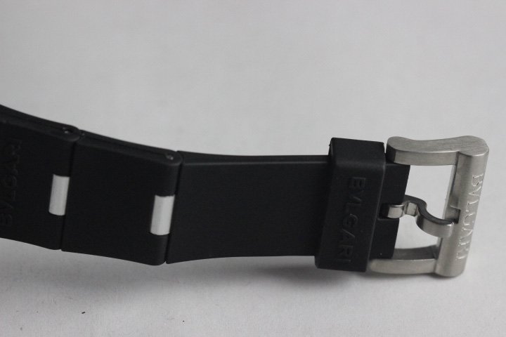 RÉPLICA DE RELÓGIO BVGARI TITANIUM - Imagem 3