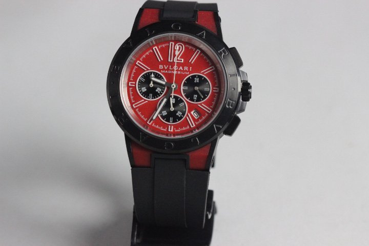 RÉPLICA DE RELÓGIO BVGARI TITANIUM