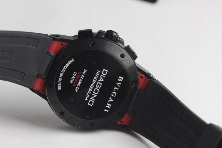 RÉPLICA DE RELÓGIO BVGARI TITANIUM - Imagem 5