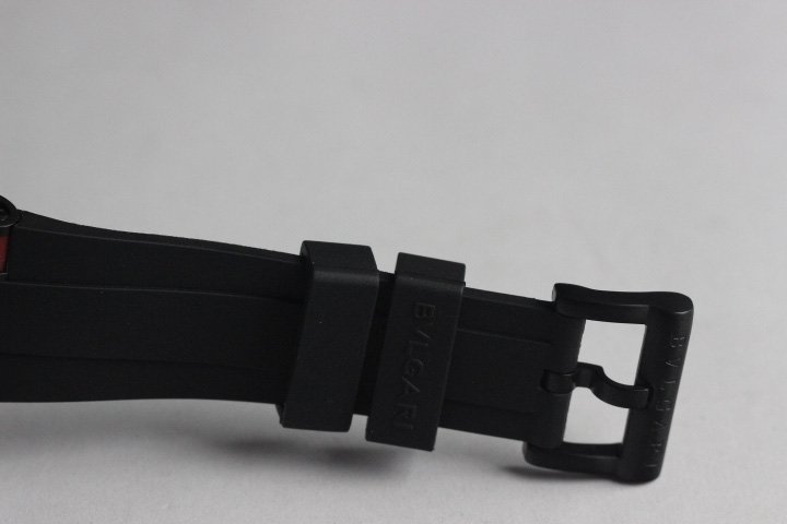 RÉPLICA DE RELÓGIO BVGARI TITANIUM - Imagem 6