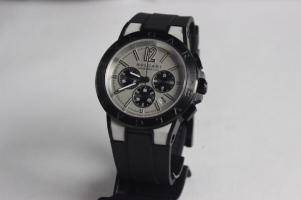 Alternative view of RÉPLICA DE RELÓGIO BVGARI TITANIUM