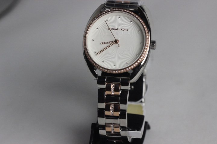 REPLICA DE RELOGIO MICHAEL KORS MK3676 - Imagem 6