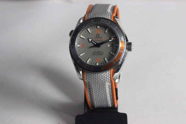 Alternative view of REPLICA DE RELOGIO OMEGA SEAMASTER