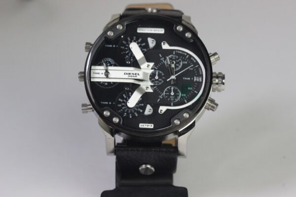 REPLICA DE RELOGIO DIESEL 3 BAR TAMANHO 58MM