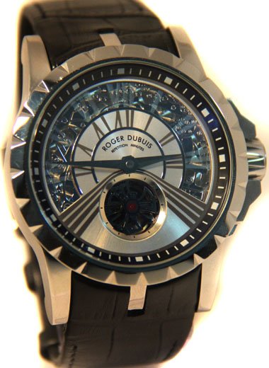 Alternative view of Réplica de Relógio Roger Dubuis Excalibur Minute Black