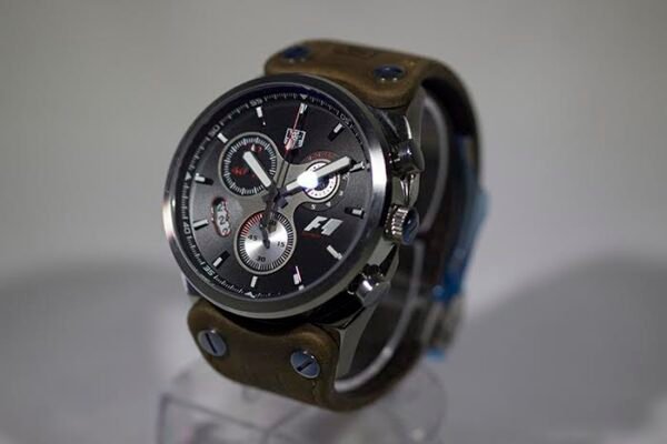 Relógio Réplica Tag Heuer Formula 1 Preto